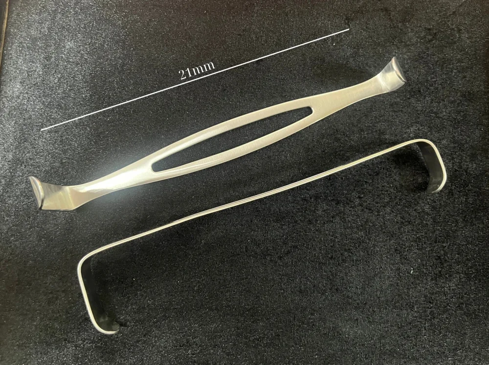 BANH PHẪU THUẬT Farabeuf 21CM - ảnh sản phẩm nền trong suốt 1